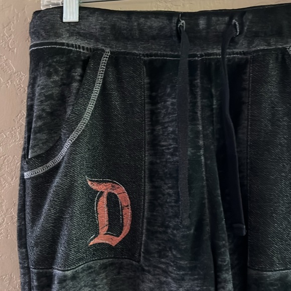 Disney sweatpants/joggers pants washed black lightweight knit size medium - Picture 5 of 16
